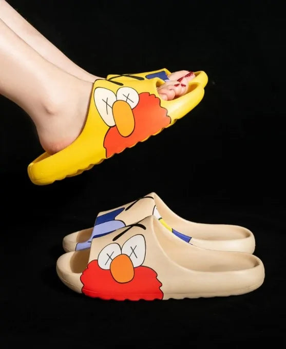 Chic Graphic Print Slippers