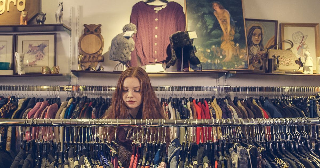 Thrift Shop Aesthetic: Your Guide to Cozy Vintage Style