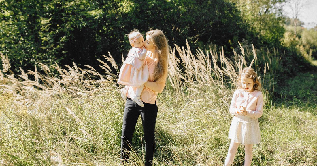 Best Hot Mama Clothing 2026: Top Brands Ranked
