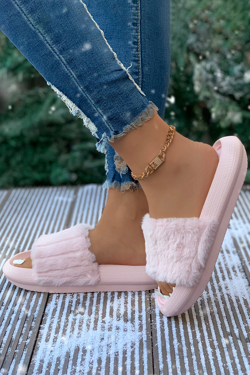 Pink Comfy Plush Band Open Toe Slippers
