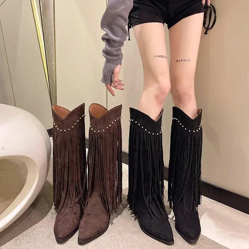 Autumn Winter Women's Pionted Toe Chunky Heel Knee High Boots with Tassels