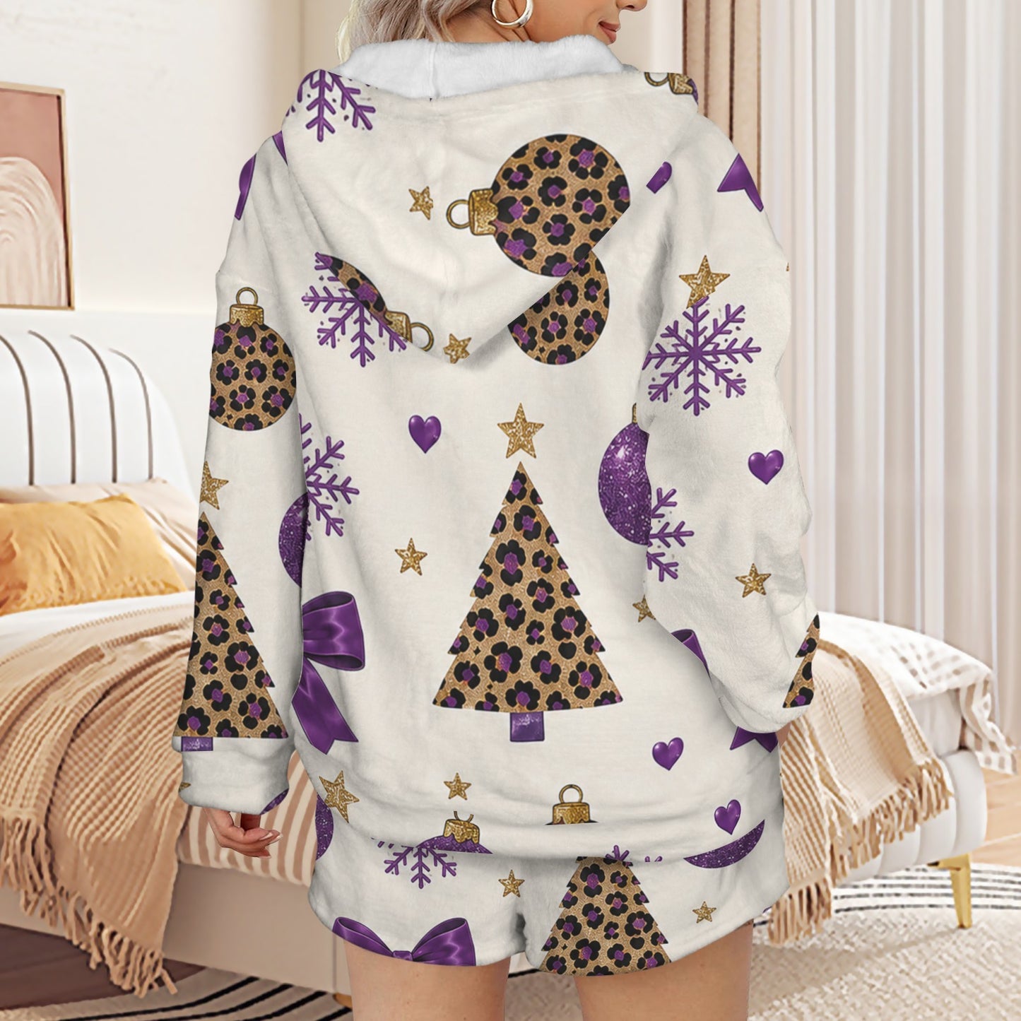Pajama Mama™ Wild & Cozy Christmas Fuzzy Lounge Set