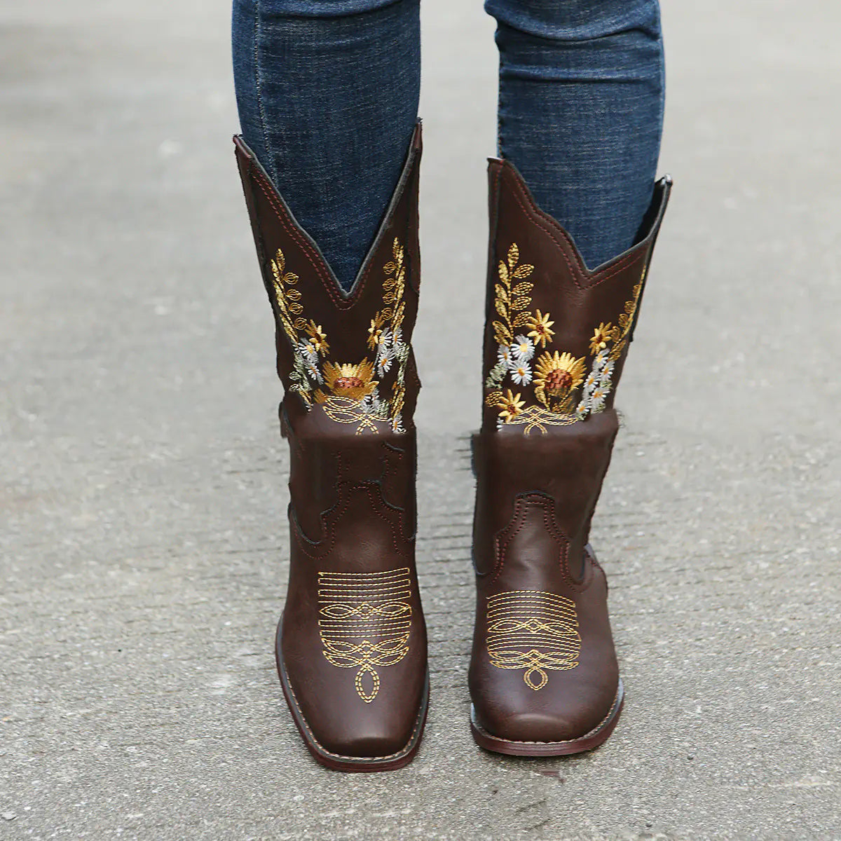 Large Size Embroidered Sunflower Flat-Bottomed Boots