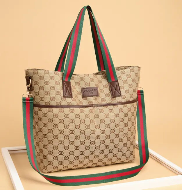 Women's Shoulder and Handbag Collection
