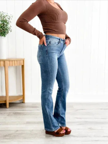 Plus Size Stretchy Slim-Fit Jeans